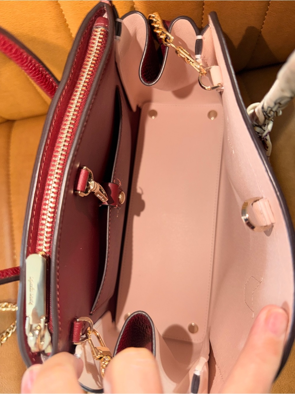 Kate Spade New York - Picture 4 of 5
